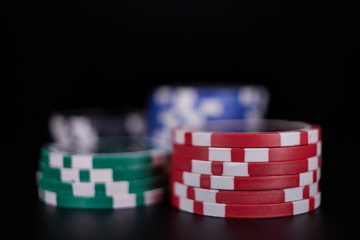 Live roulette table with Cash Out settlement interface